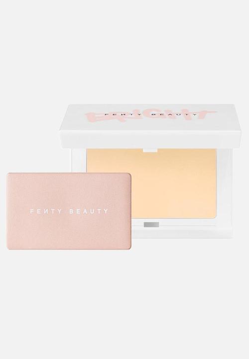 Fenty Beauty - Bright Fix Instant Brightening + Blurring Powder - Banana
