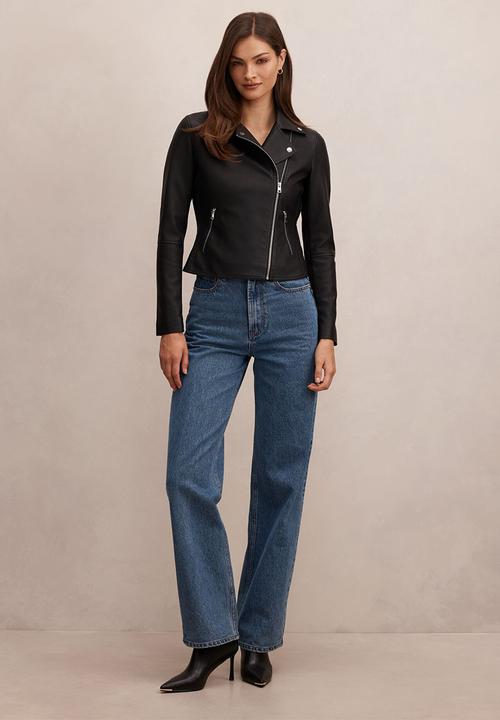 Forever New - Betty faux leather biker jacket in black