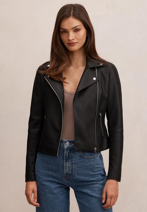 Forever New - Betty faux leather biker jacket in black