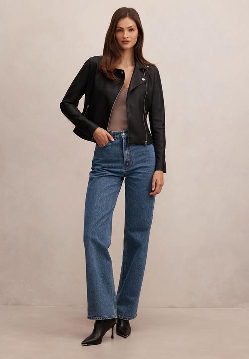 Forever New - Betty faux leather biker jacket in black