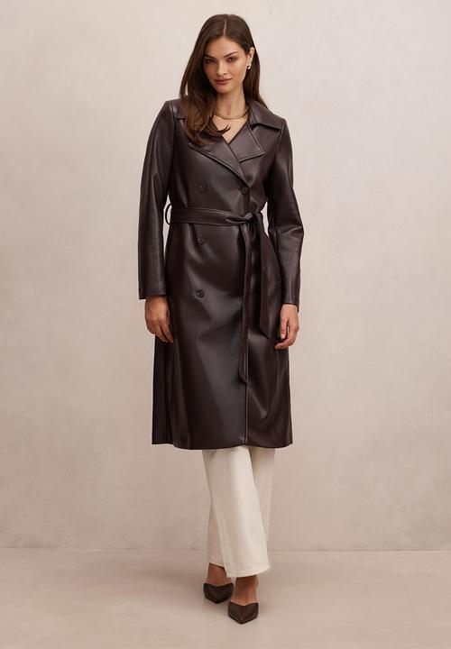Forever New - Sabina pu trench coat in deep berry
