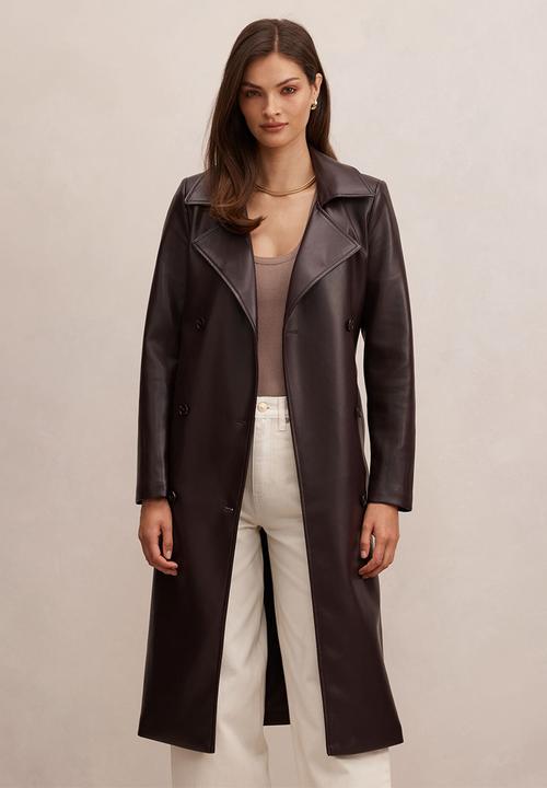 Forever New - Sabina pu trench coat in deep berry