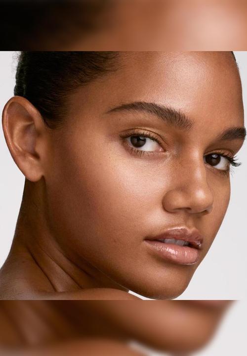 Fenty Beauty - Soft'Lit Naturally Luminous Foundation - 310