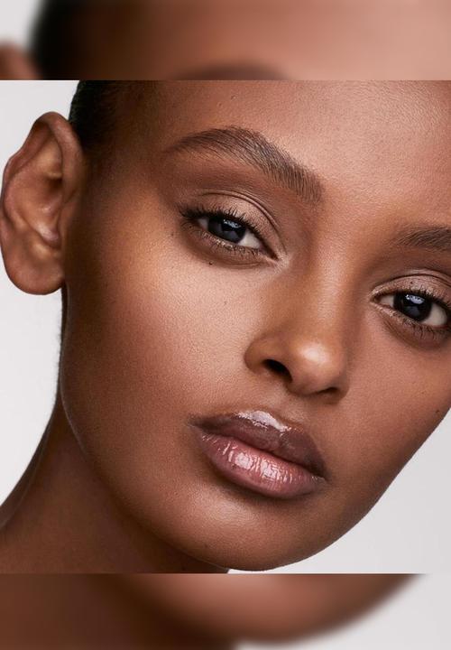 Fenty Beauty - Soft'Lit Naturally Luminous Foundation - 385