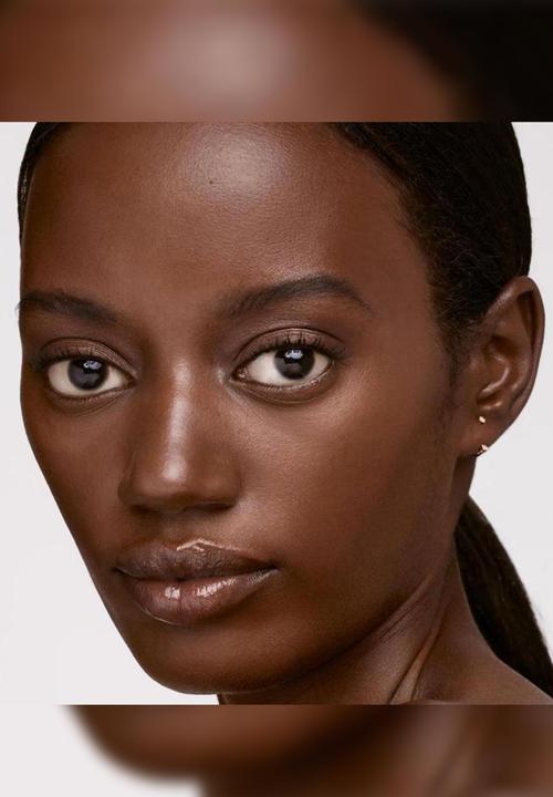 Fenty Beauty - Soft'Lit Naturally Luminous Foundation - 445