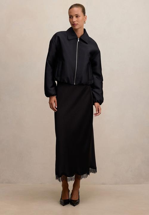 Forever New - Everly satin bomber jacket in black