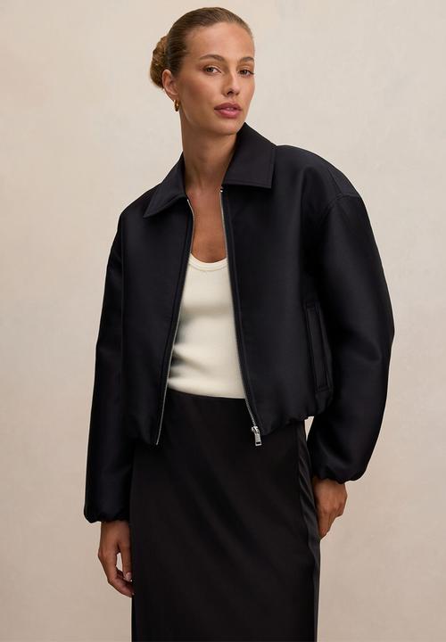 Forever New - Everly satin bomber jacket in black