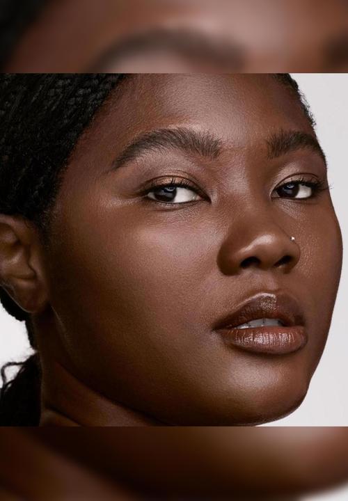 Fenty Beauty - Soft'Lit Naturally Luminous Foundation - 450