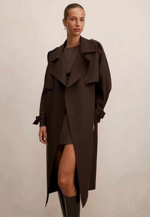 Forever New - Ivy belted trench coat in chocolate