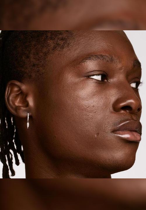 Fenty Beauty - Soft'Lit Naturally Luminous Foundation - 480