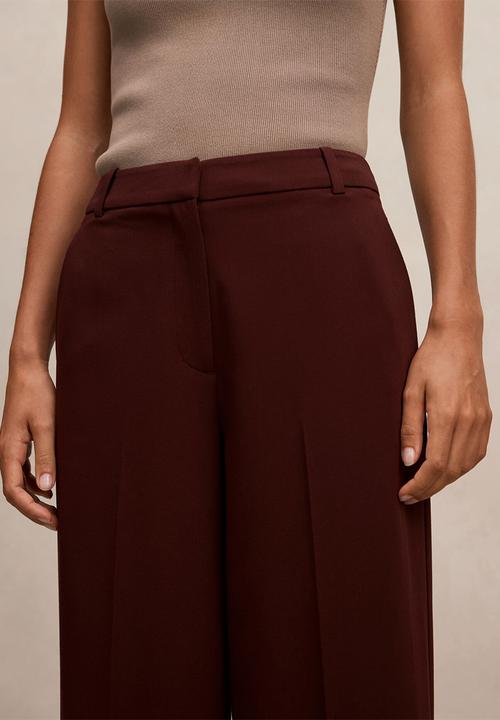 Forever New - Pia wide leg suit pants in aubergine suit