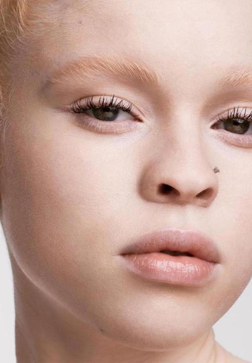 Fenty Beauty - Soft'Lit Naturally Luminous Foundation - 100