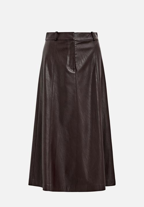 Forever New - Isla vegan leather midi skirt in royal berry
