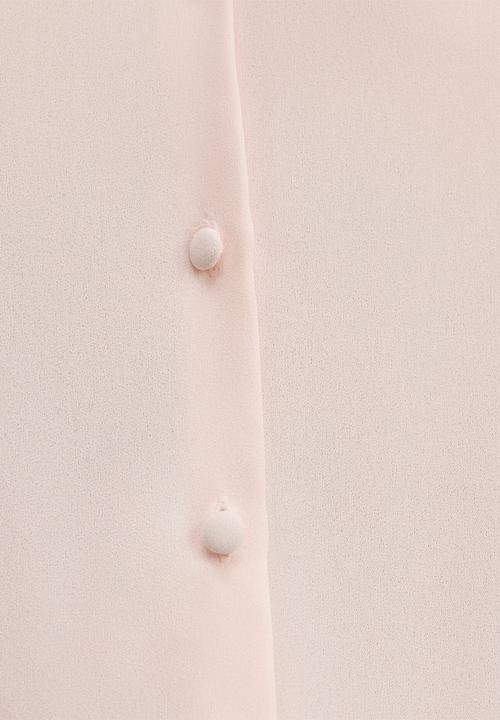 Forever New - Bailey long sleeve blouse in rosewater
