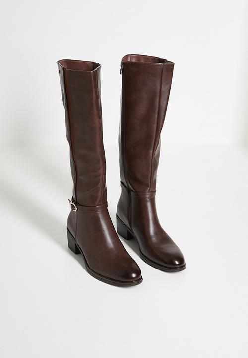 Miss Black - Brook 2 gold buckle rider boot - chocolate