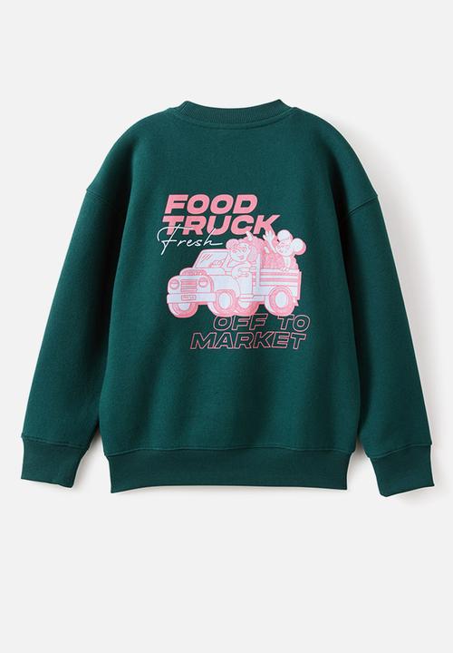Cotton On - Sammy Oversize Crew - Winter Jade/Food Truck