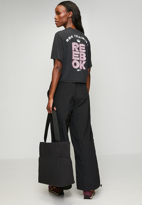 Reebok - Lux Batwing Graphic T-Shirt - Black