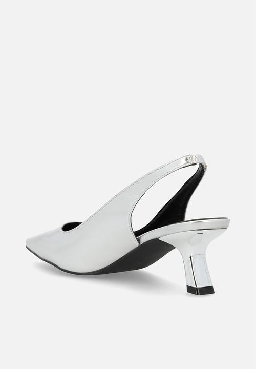 Raid London - Letisha closed toe comma heel slingback - silver 