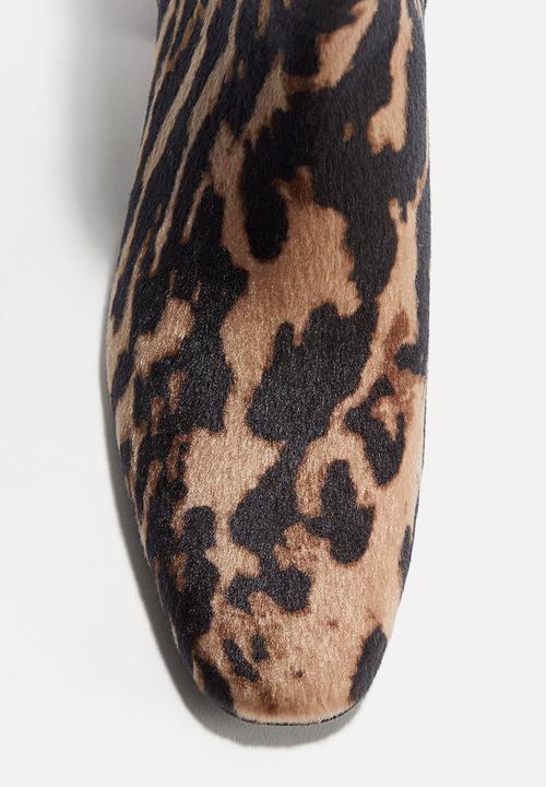 H&M - Block-heeled ankle boots - beige leopard print