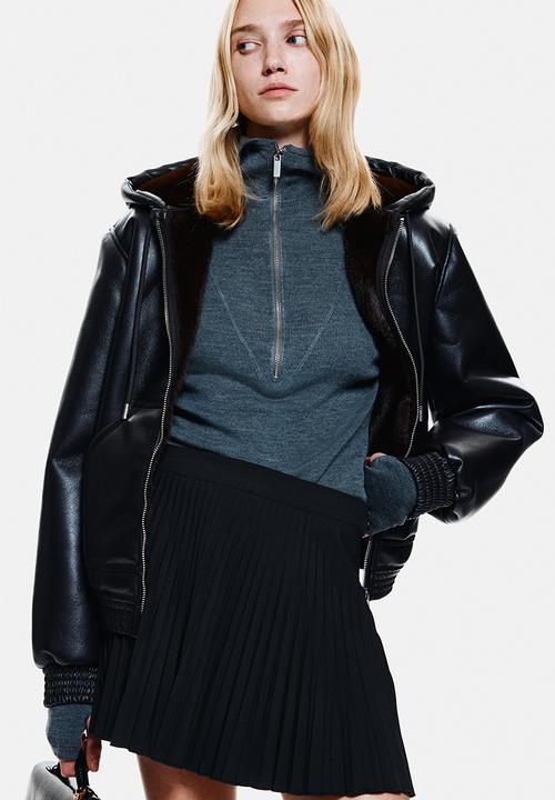 H&M - Pleated mini skort - black