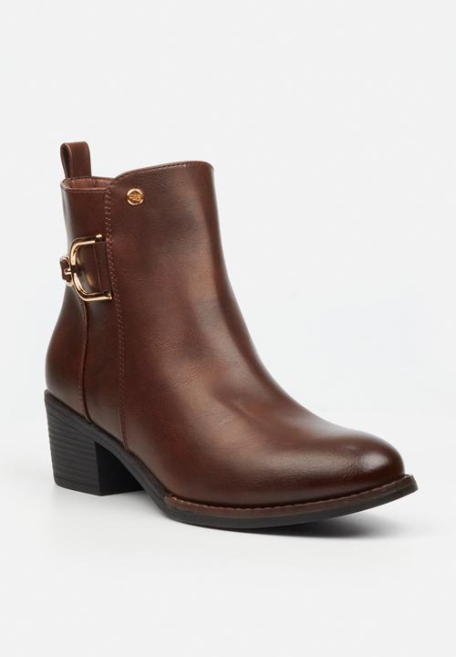 Miss Black - Brook 1 gold buckle ankle boot - chocolate