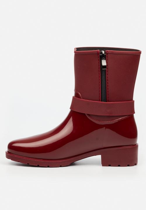Viabeach - Cloudy 2 gold buckle rain ankle boot - red
