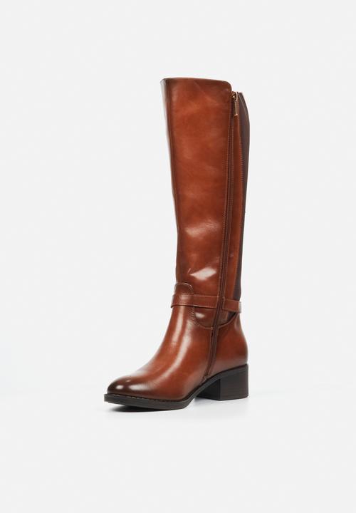 Miss Black - Earth 1 gold buckle stretch rider boot - tan