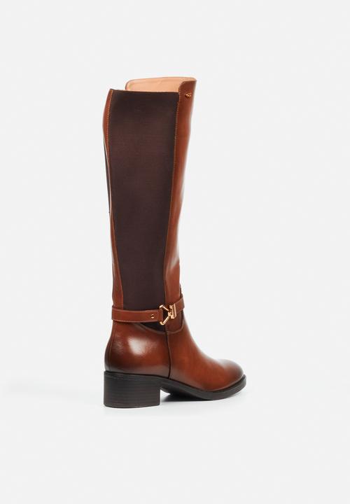 Miss Black - Earth 1 gold buckle stretch rider boot - tan