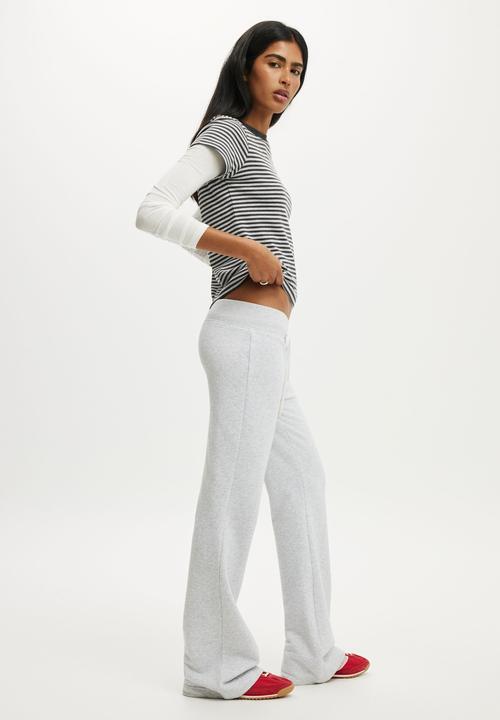 Cotton On - Low rise bootleg sweatpant - light grey marle
