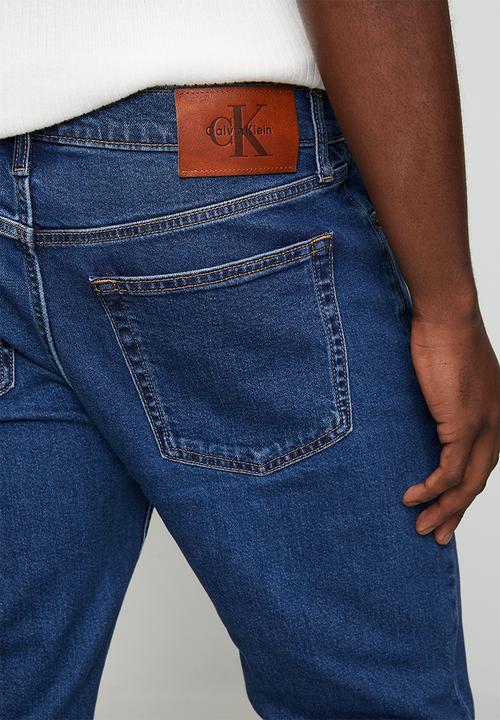 Calvin Klein - Slim Taper Pacifico Jean - 002 Pacifico