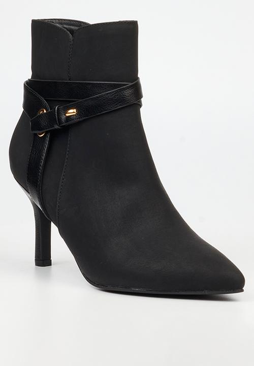 Butterfly Feet - Lively 18 boot - black