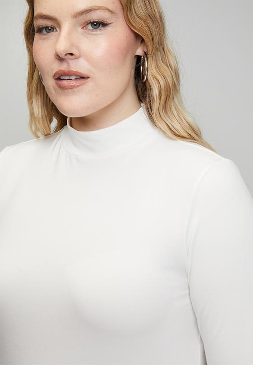 Me&B - Plus Luxe Poloneck Essential - Milk