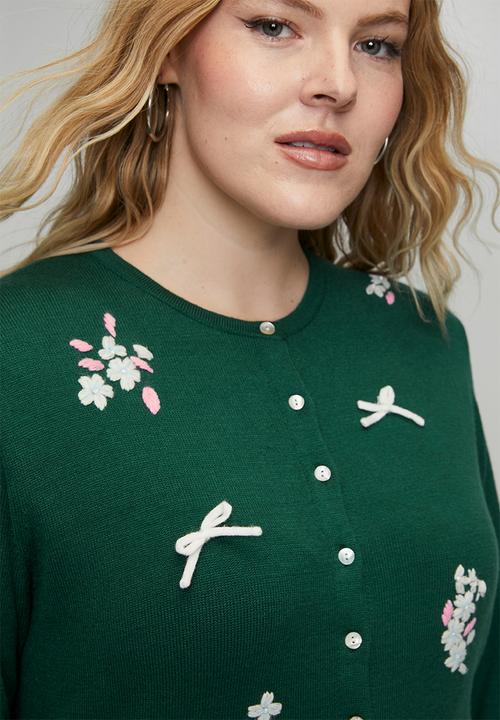 Me&B - Plus Lightweight Cardigan with Embroidered Flower - Green
