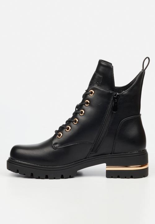 Miss Black - Vadar 4 lace up ankle boot - black
