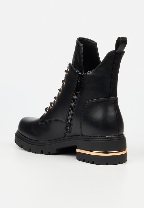 Miss Black - Vadar 4 lace up ankle boot - black
