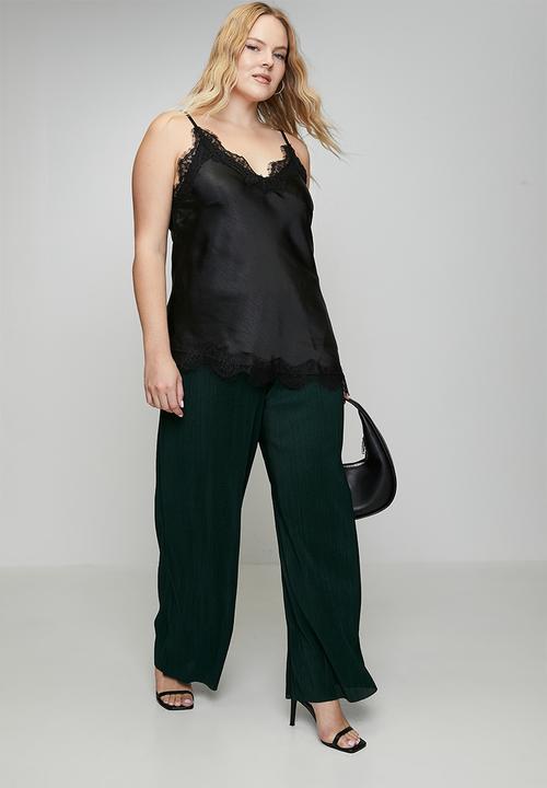 Me&B - Plus Lace Satin Cami - Black