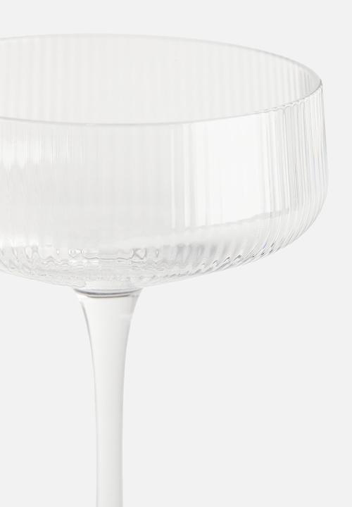 H&M - Fluted coupe - transparent