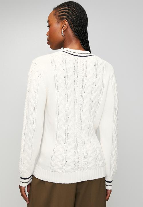 POLO - Wmn Jane Long sleeve V-Neck Cable Knit - Off White