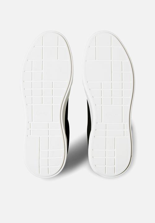 Calvin Klein - Chunky Cupsole Laceup - Black/Bright White