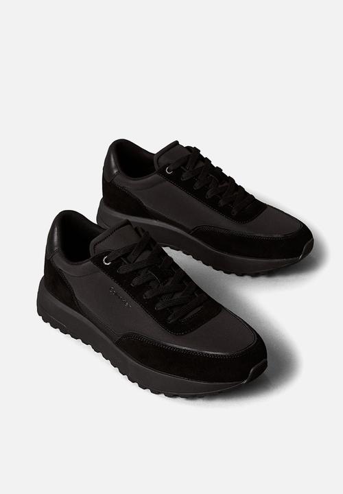 Calvin Klein - Low Top Lace Up - Triple Black