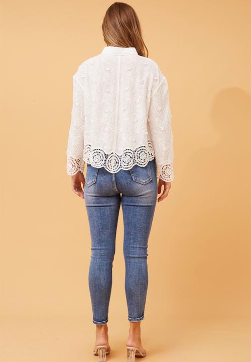 Stella Morgan - L/S Easy Wearing V-Neck Button Through Lace At Cuff And Sleeve Blouse - White