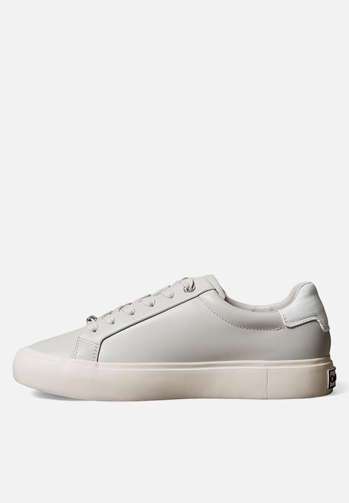 Calvin Klein - Vulcanized Lace Up - Moonstruck/Marshmallow/Turtledove