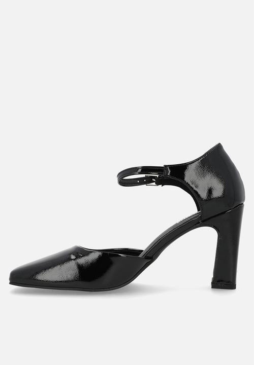 Madison® - Odessa ankle strap heel - black