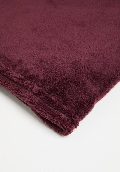 Sixth Floor - Fleece Throw - Plum