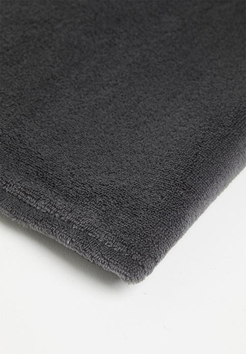 Sixth Floor - Fleece Throw - Charcoal