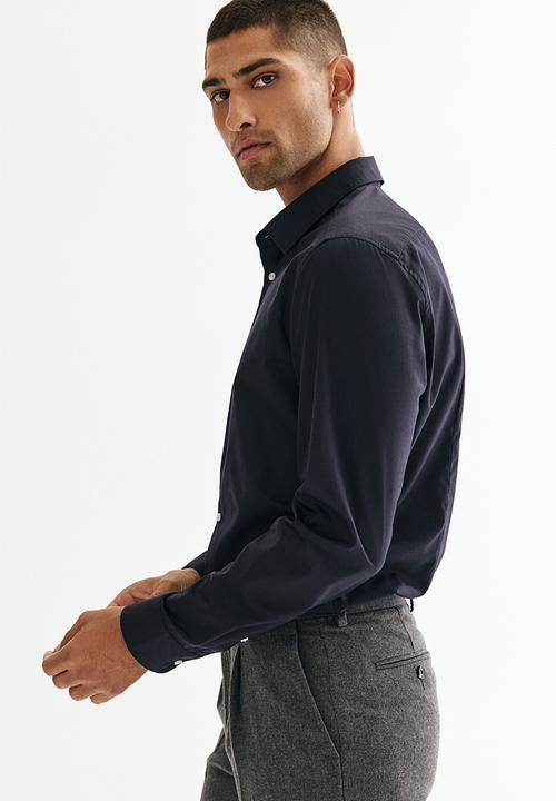 H&M - Slim fit easy-iron shirt - blue
