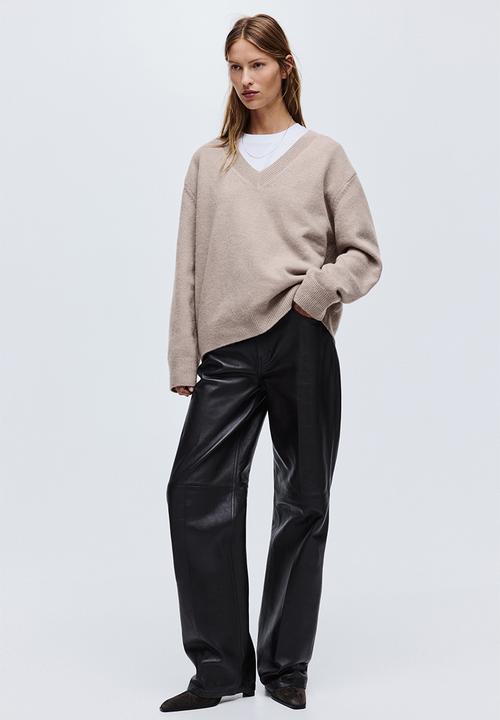 H&M - Oversized v-neck jumper - light mole