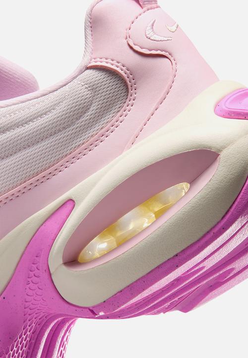 Nike - Nike Air Max Portal