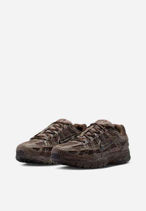 Nike - NIKE P-6000 SE