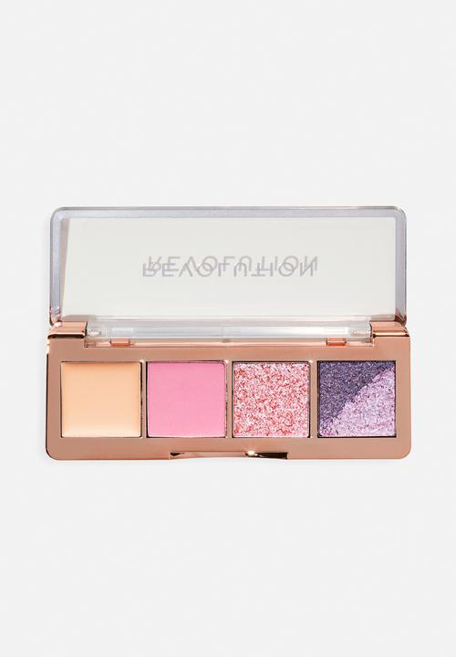 Revolution - The Enchanted Icon Edit Soft Pink Nudes Palette